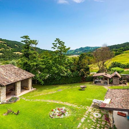 Agriturismo Il Salice Villa Tizzano Val Parma Esterno foto