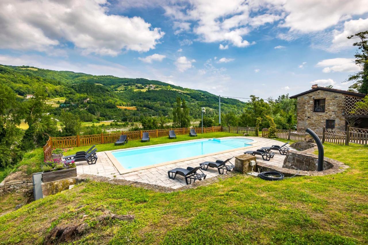 Agriturismo Il Salice Villa Tizzano Val Parma Esterno foto