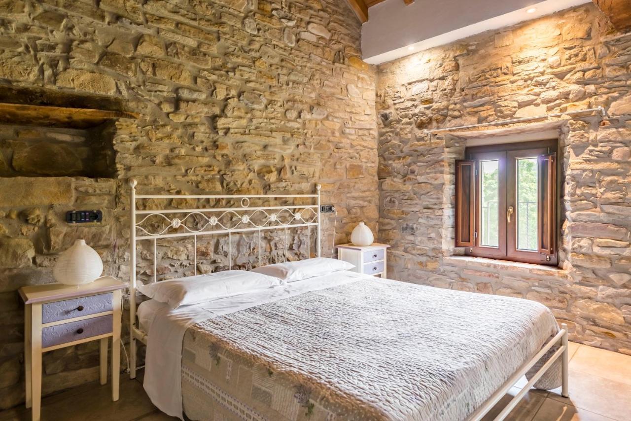 Agriturismo Il Salice Villa Tizzano Val Parma Esterno foto