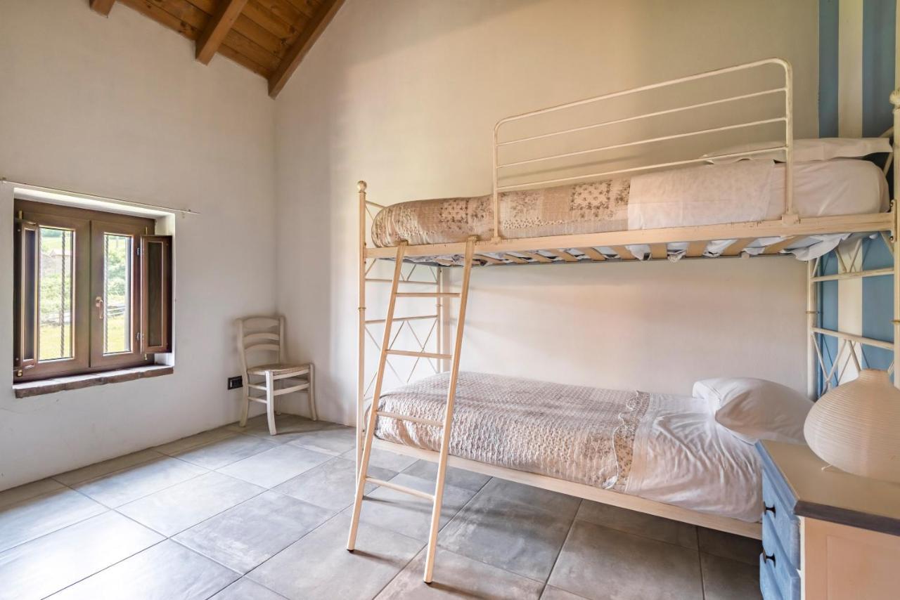 Agriturismo Il Salice Villa Tizzano Val Parma Esterno foto