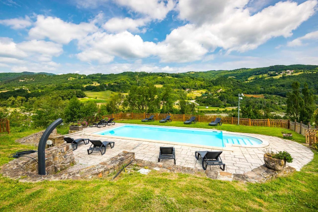 Agriturismo Il Salice Villa Tizzano Val Parma Esterno foto